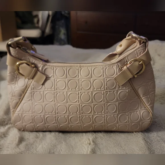 VINTAGE Salvatore Ferragamo Gancini shoulder bag pink/ beige Y2K - Picture 8 of 12